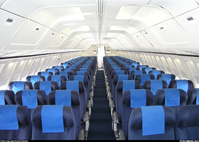 Ruang Kabin Boeing 737-200