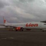 Lion Air Mendarat Darurat di Bandara Batam
